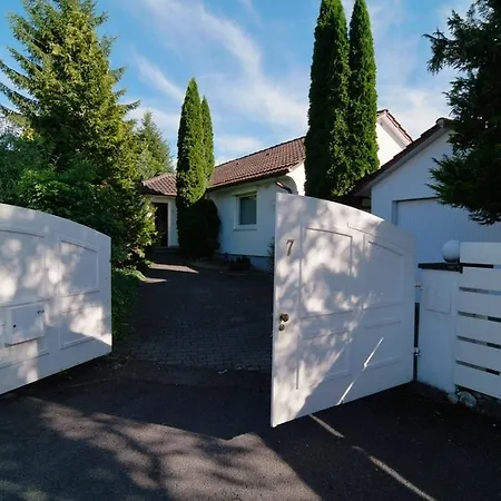 Secret White House Holiday home *